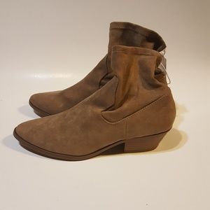 Universal thread Stretch Ankle Cowboy Boots Sz 8.5